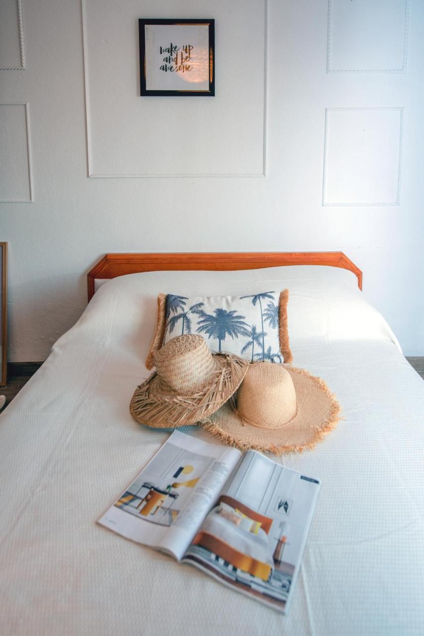 Loft Style Apartment Near the Old Town 2