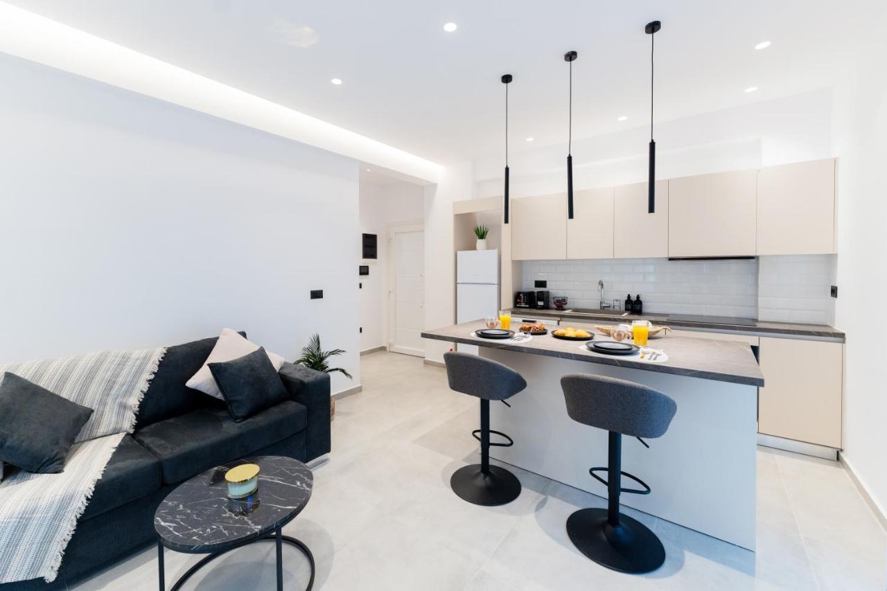 Alter Ego Cozy Corner 1