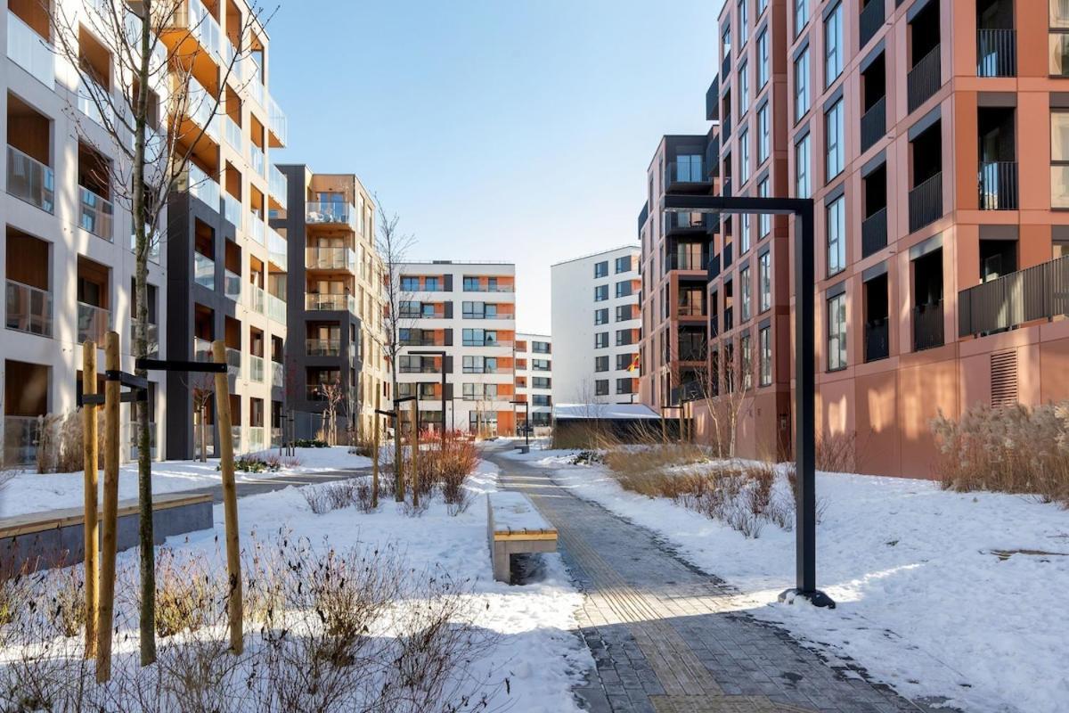 Sunny, Peaceful & Spacious Apartment by Urban Rent 1