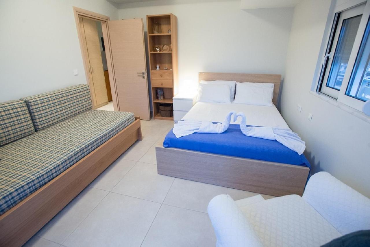 Zelos Rhodian House 1