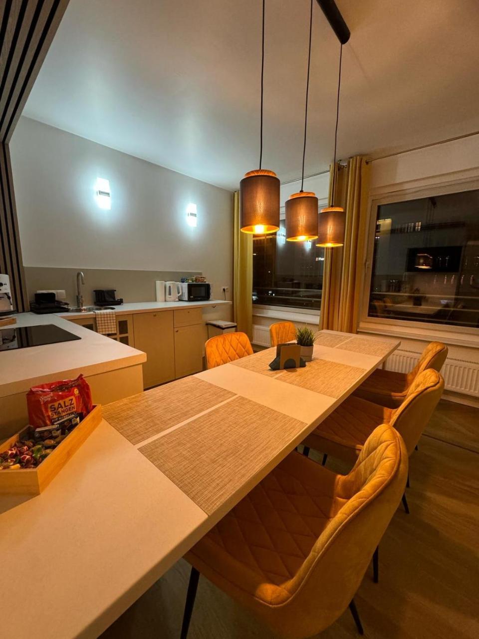 Munich Top Place Direkt Am Karlsplatz - Stachus 70 Qm Mit 2 Schlafzimmer Apartment Mila 2