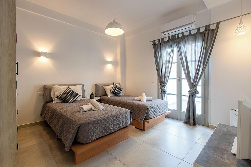 Santorini Garden Homes 1