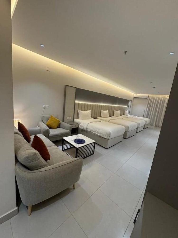 Hayat Haql Hotel And Marina 2