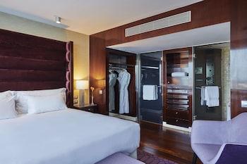 Hyatt Regency Barcelona Tower 1