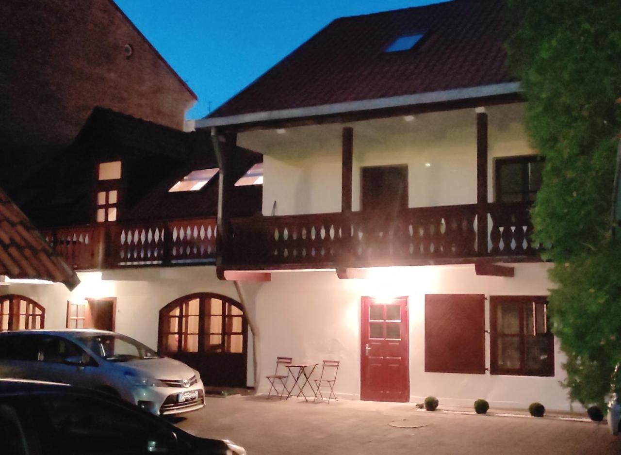 Prime Location Apartment Vilnius 2