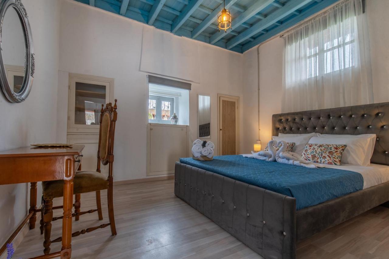 Xenofon Traditional Rooms 2