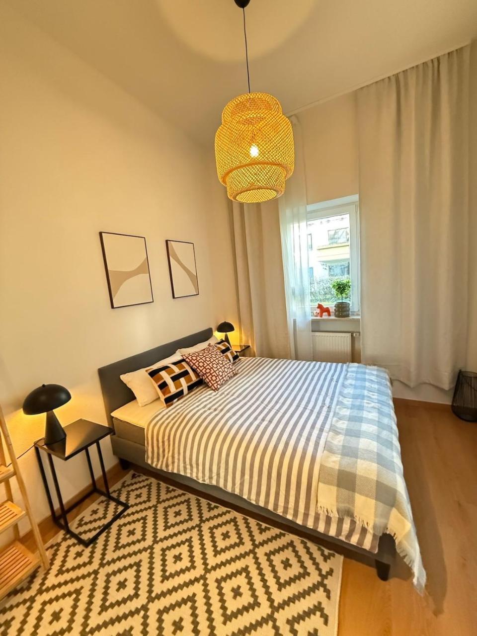 Beckhomes Munich, New, Central 2br Apartment with Terrace