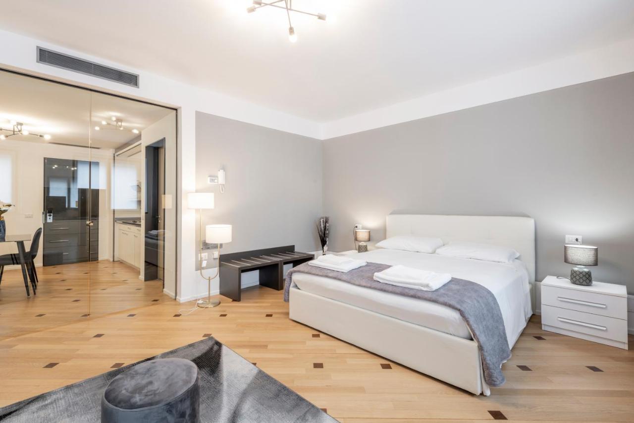 Milan Royal Suites - Centro Duomo 2