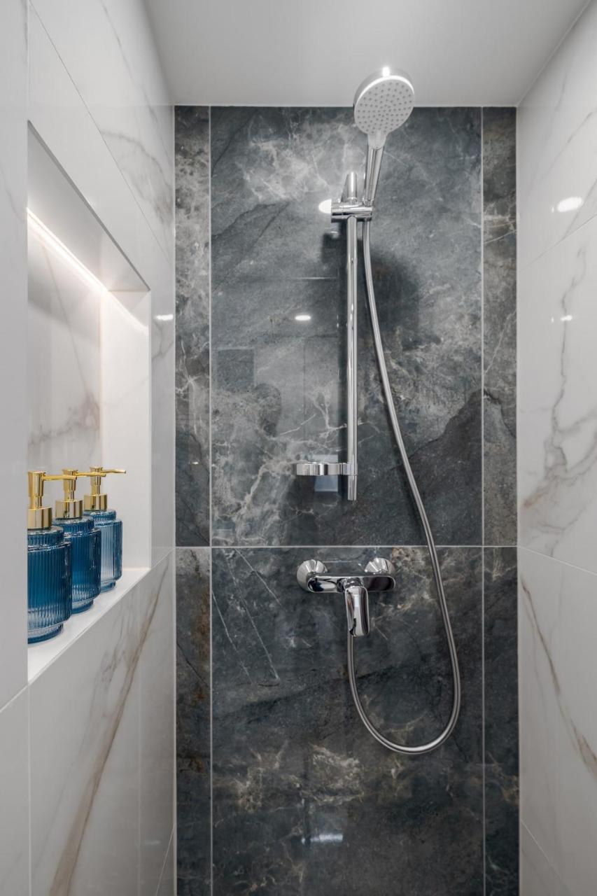 Loft 60 with Free Parking 2