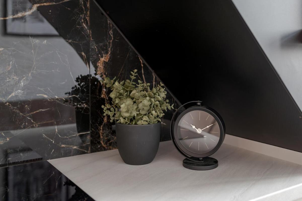 Loft 61 with Free Parking 1