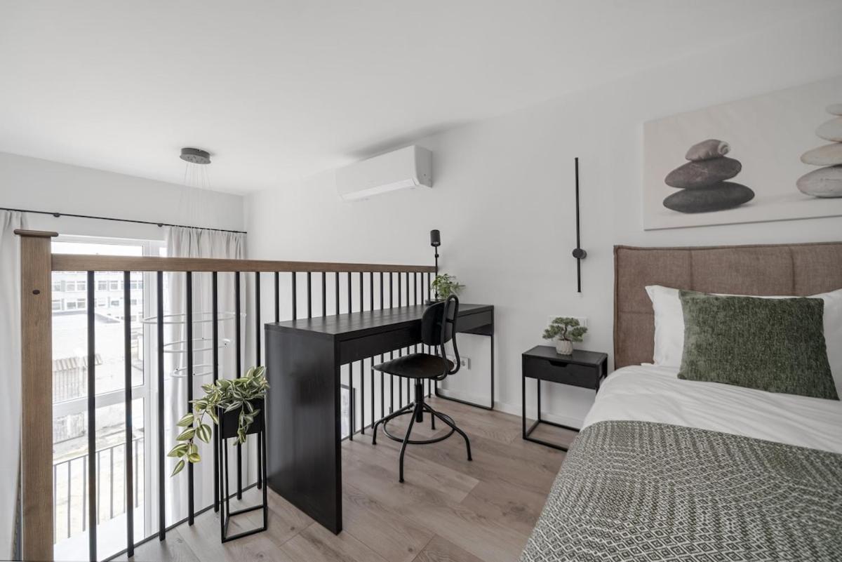 Loft 61 with Free Parking 2