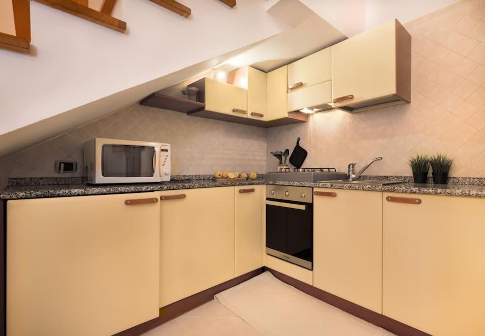 Terrazza 59, Intera Casa Nel Cuore di Cagliari 2