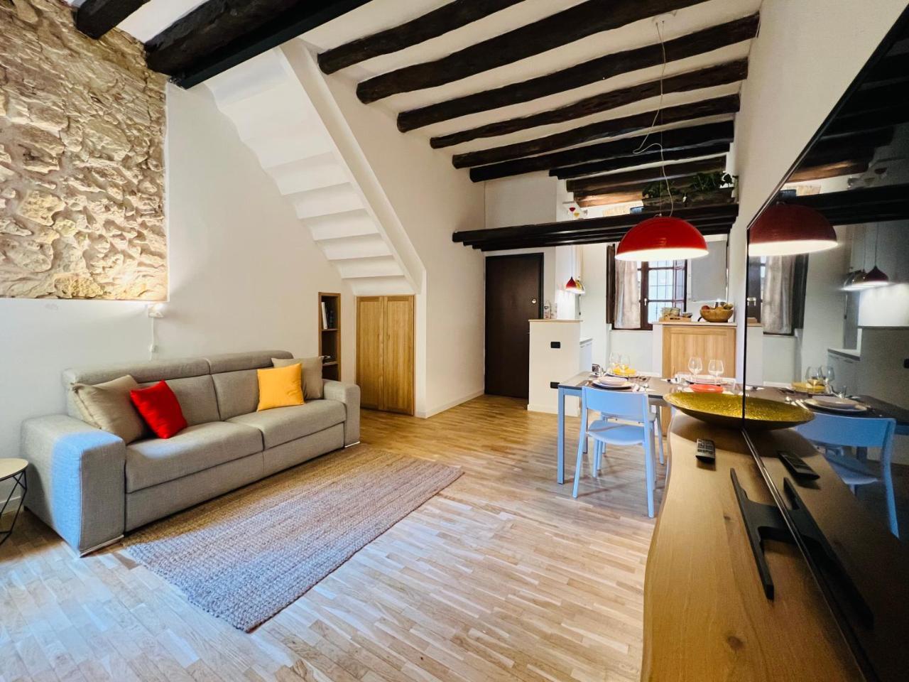 Suite "Le Vele" in the Heart of the City