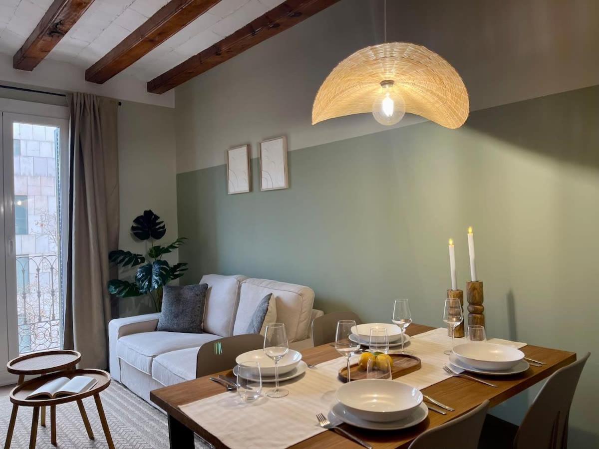 The Collection Barcelona - Plaza Catalunya Recently Renovated 5bd-4bth 2