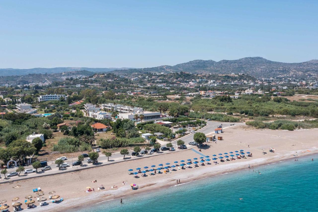 Tinas Dreams by the Sea 2