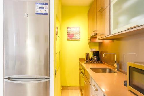 Cuban Green Terrace Apart -1st Floor-Center 2