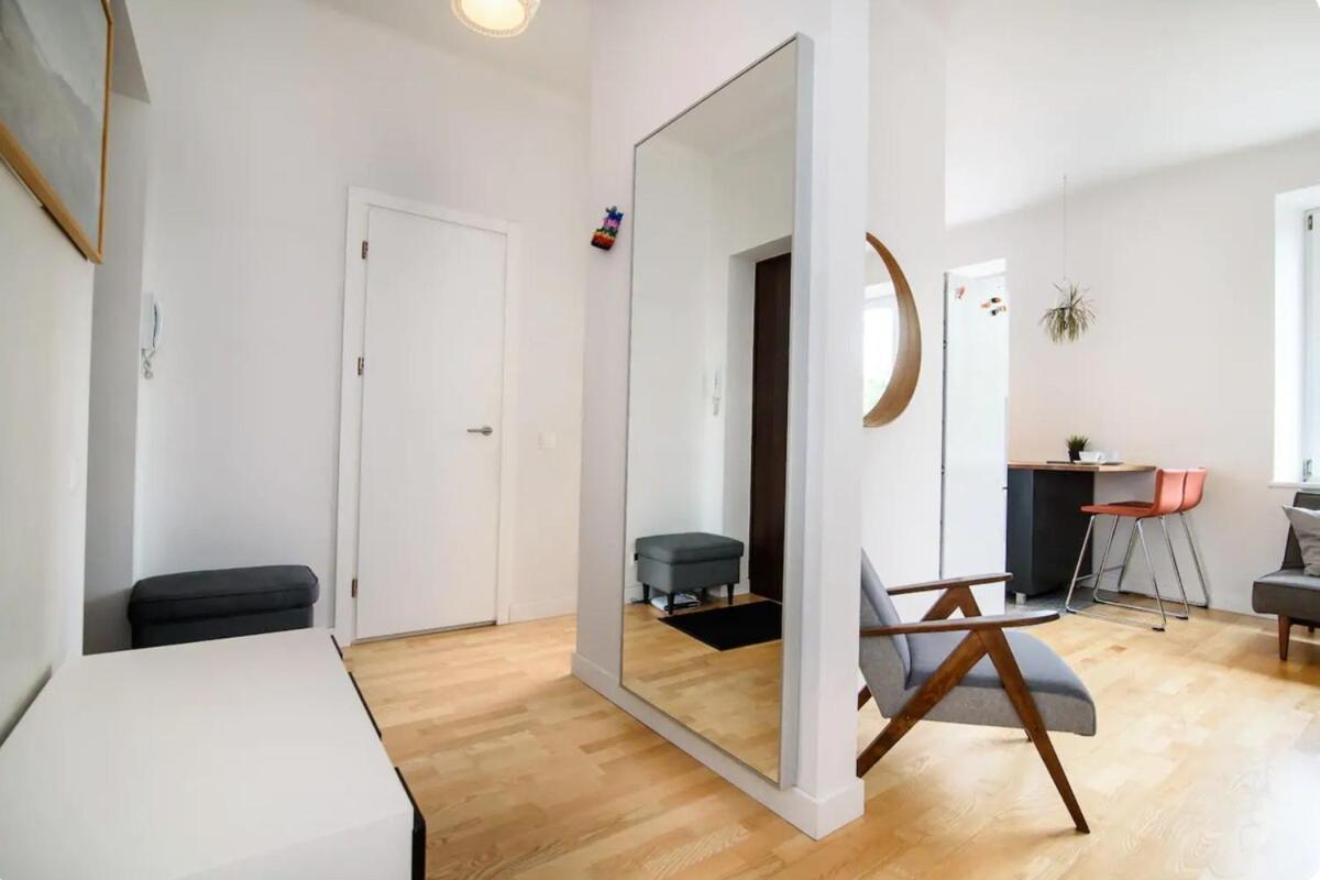 Charming Flat with Great Location by Urban Rent 1