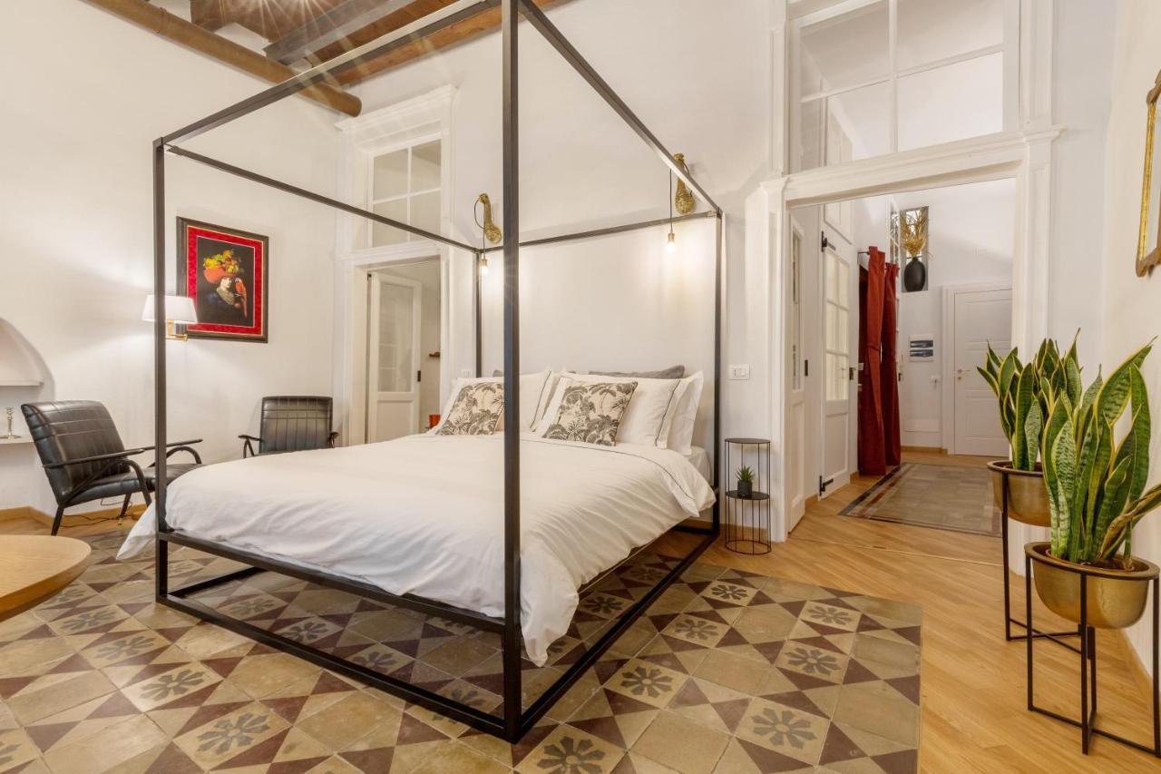 Di Grazia Cagliari - Charming Suite Con Jacuzzi (Adults Only) 1