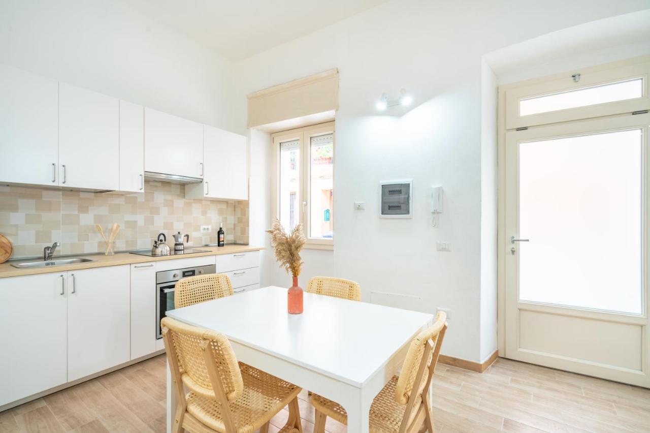 Casa Con Terrazza . Villanova Centro Storico 2