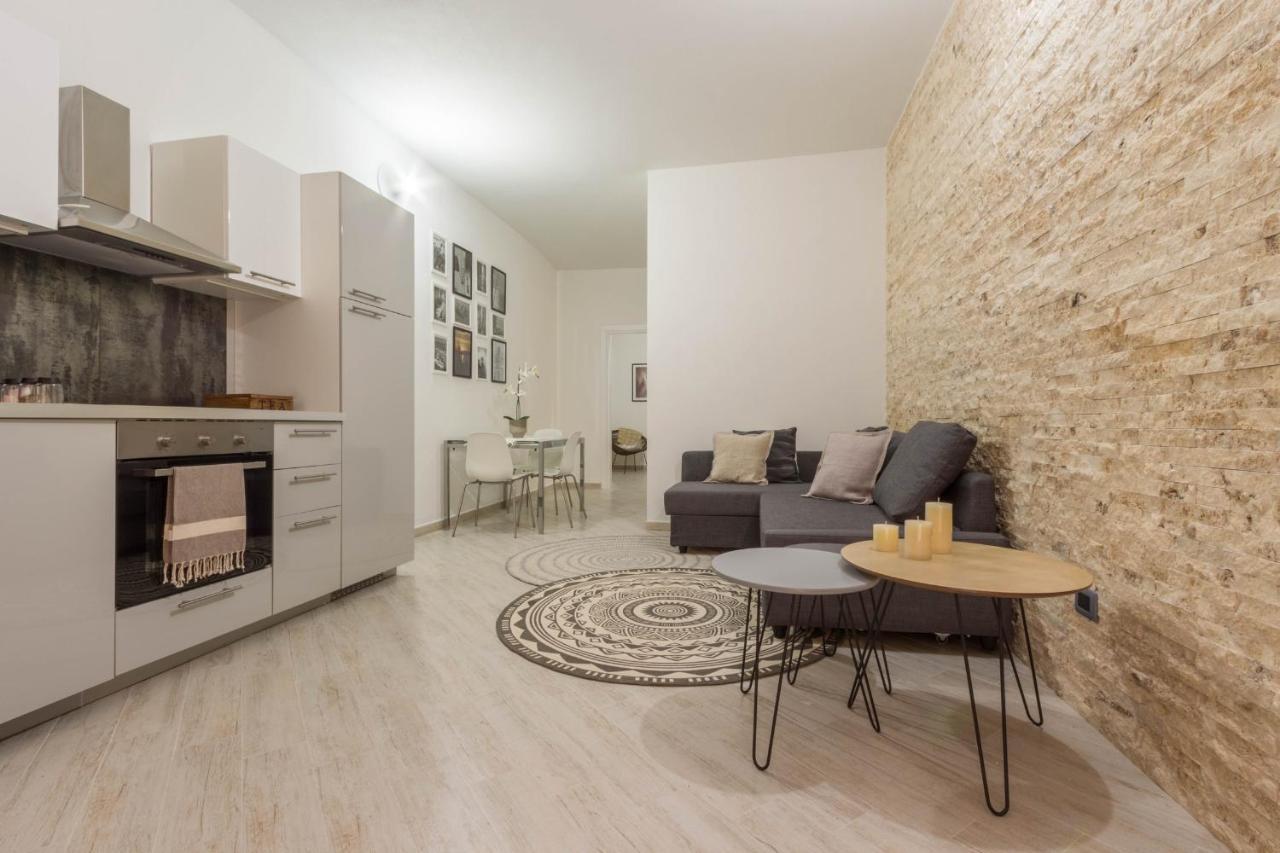 Via San Giacomo 10 2