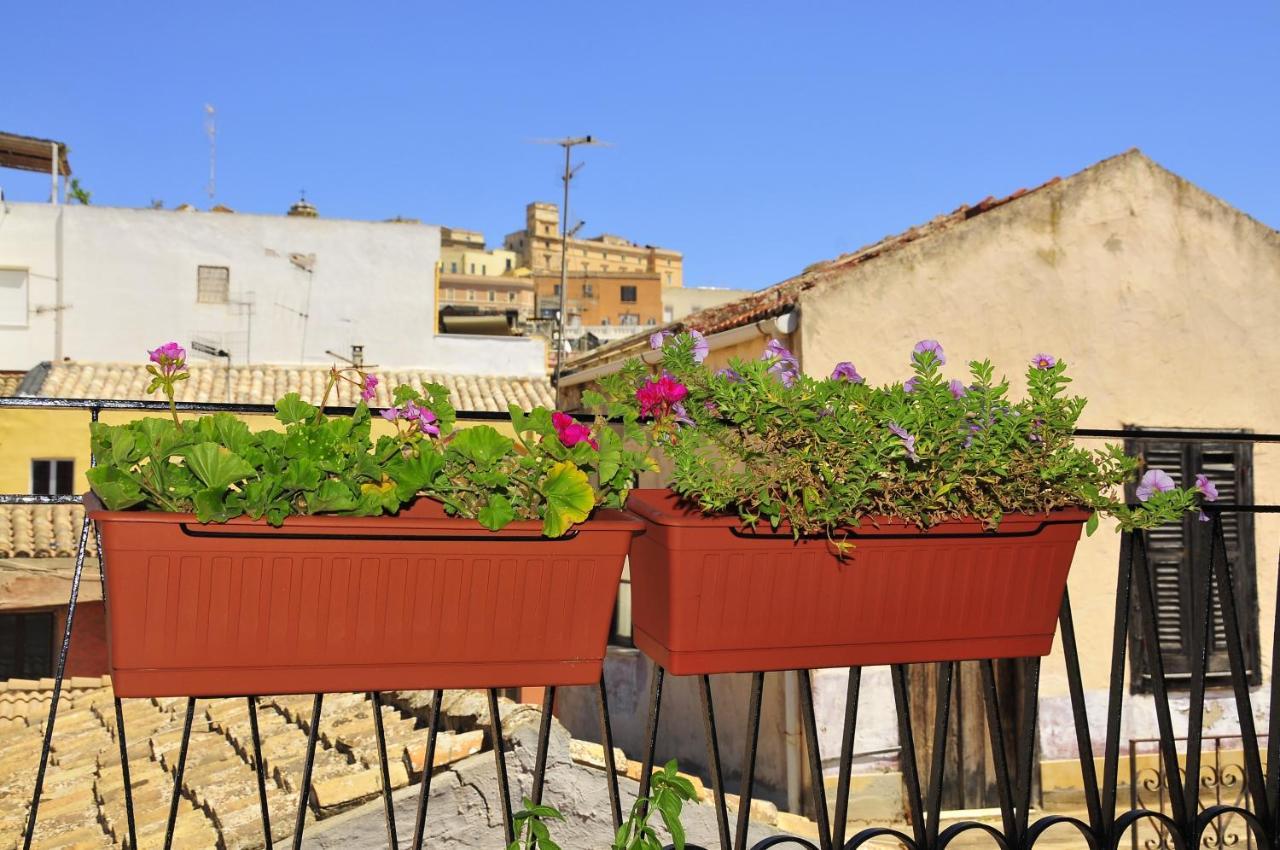 Romantic House (Adults Only) 2