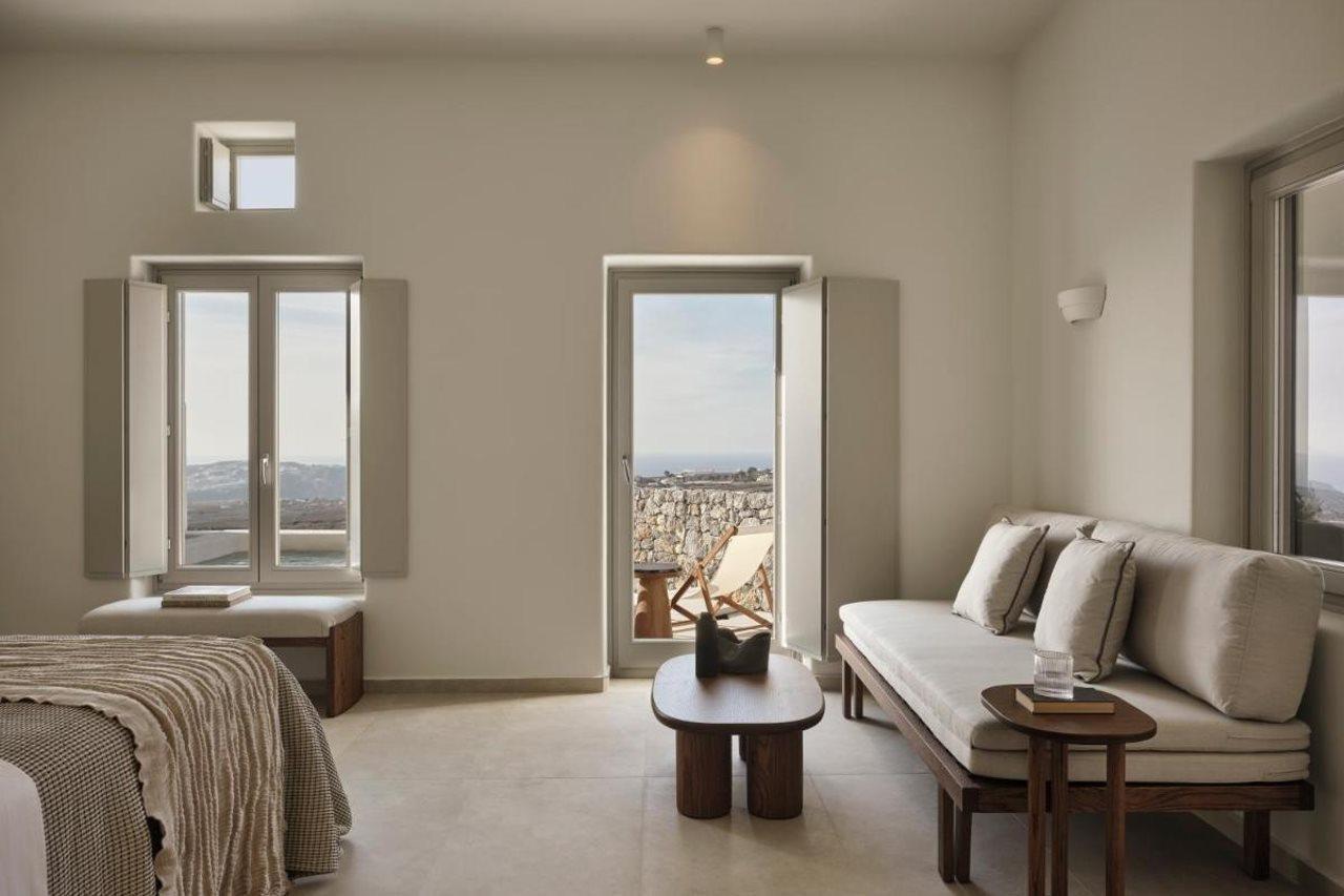 Ark Suites Santorini 2