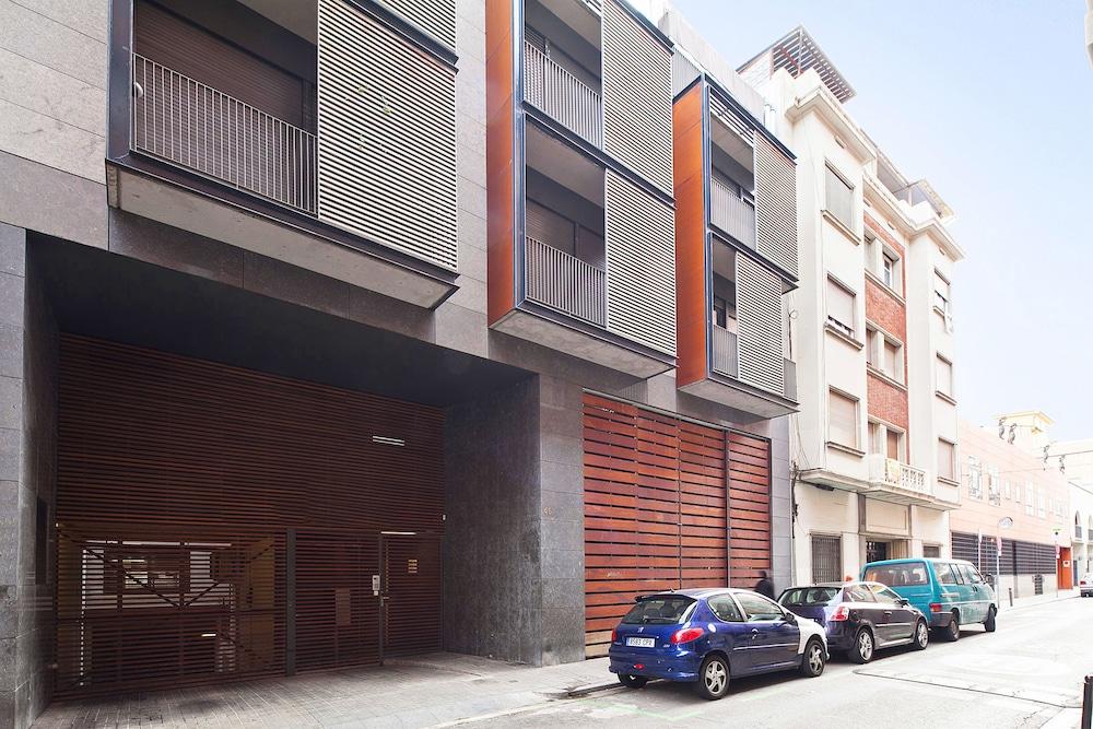 My Space Barcelona Pool with Terrace 2