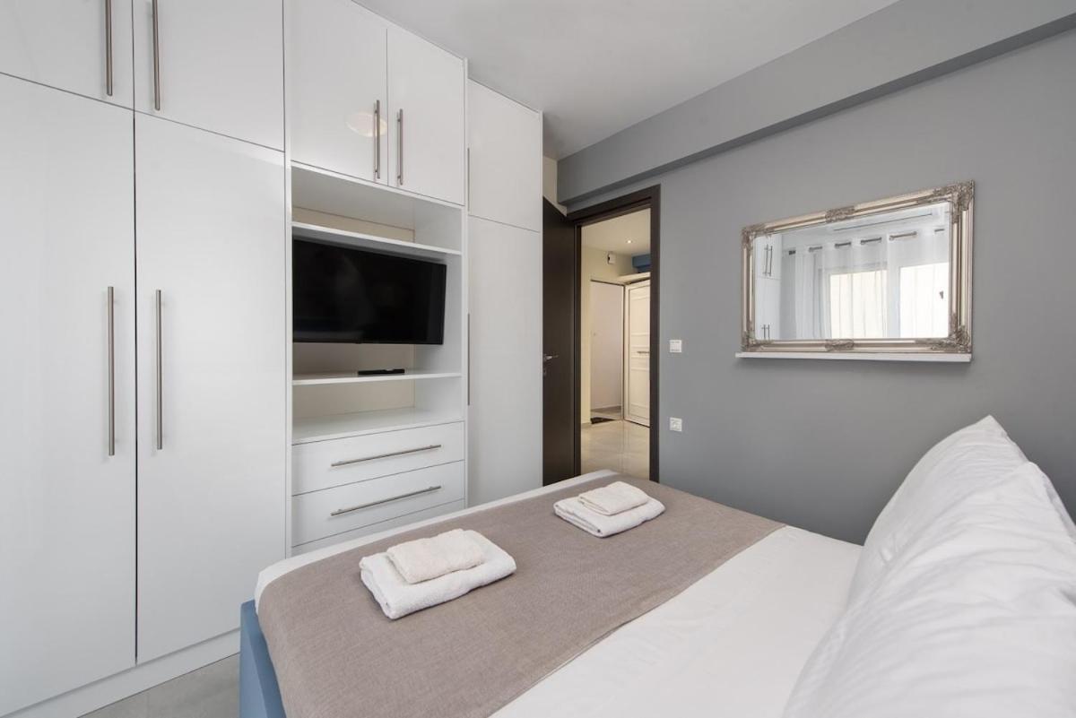 Modern Colorful House 4 Rhodos 1