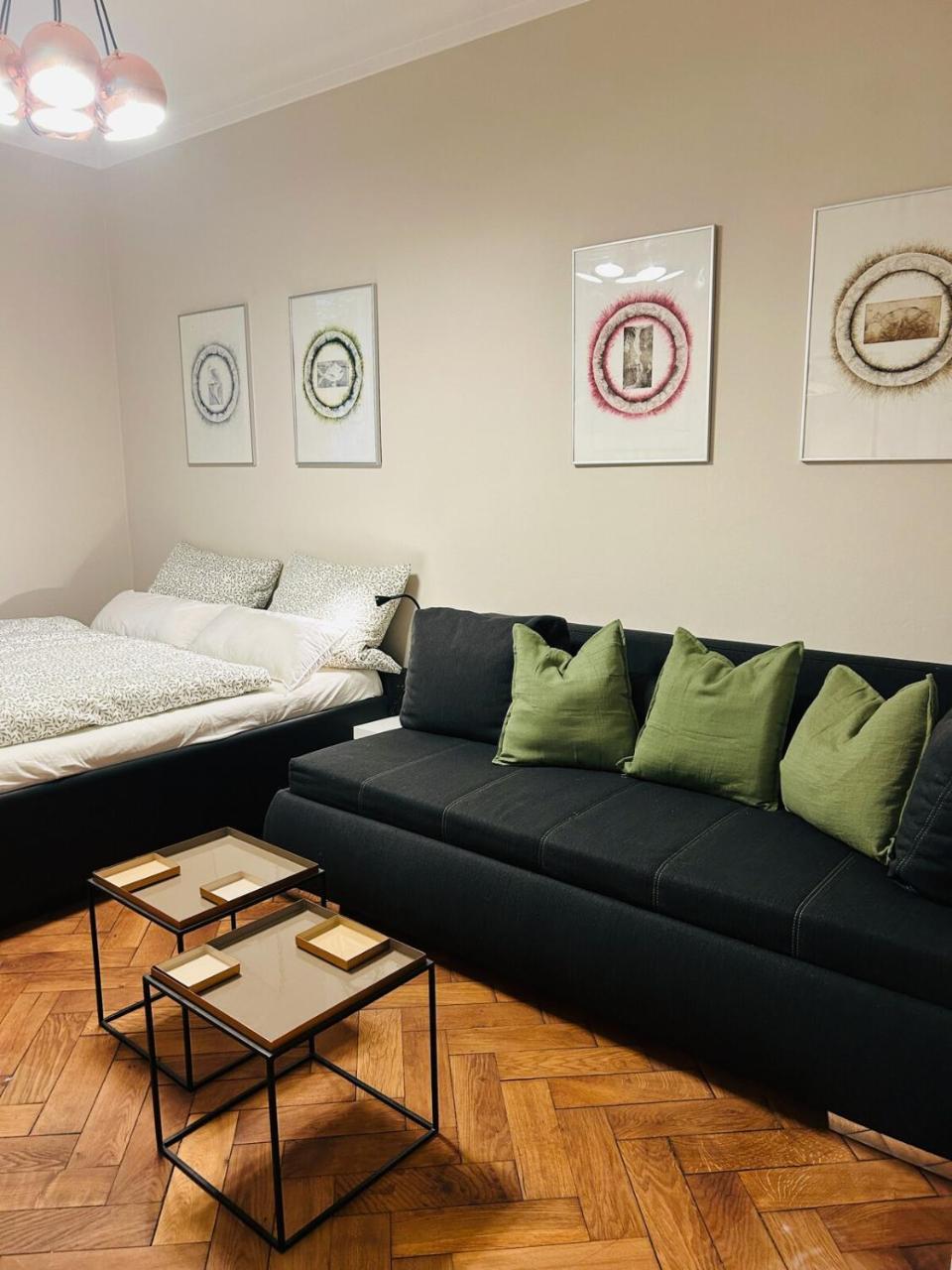 Hello Kunstlerflair 2