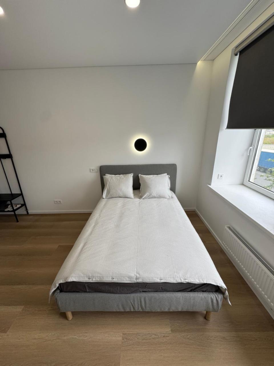 5 New Airport Apartment 2