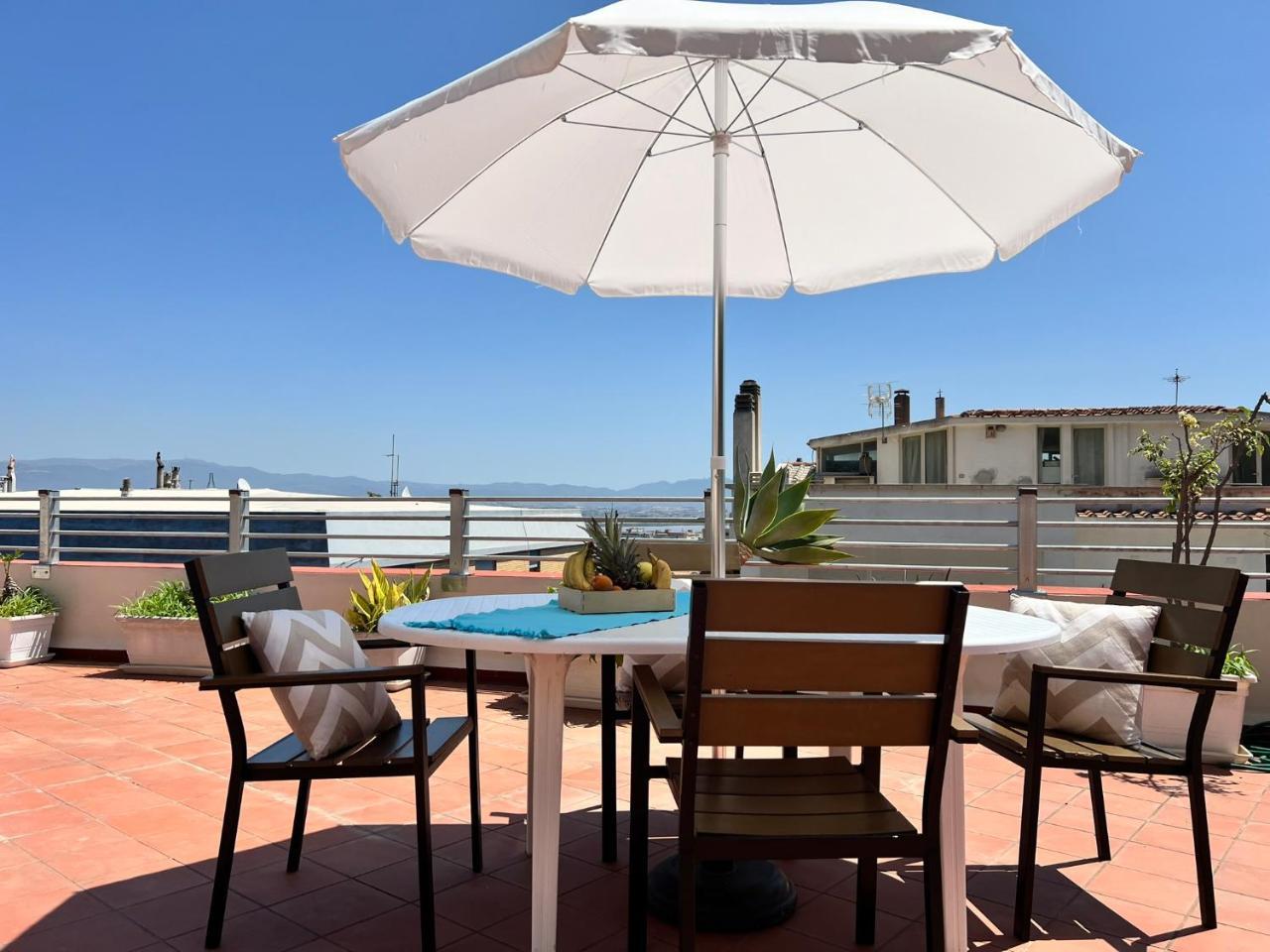 House with Terrace in Cagliari - Civico 5 (Adults Only)