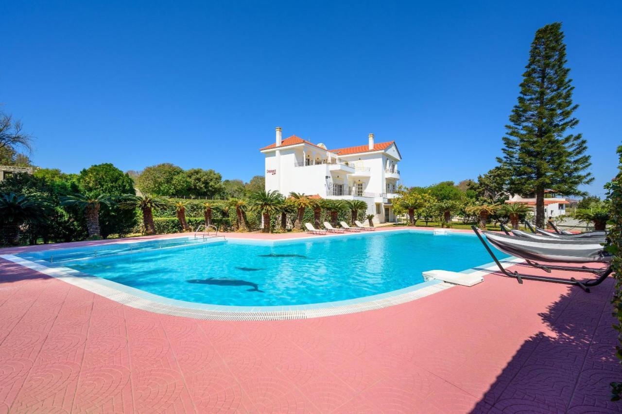 Diamanti Villa Prime Location 2