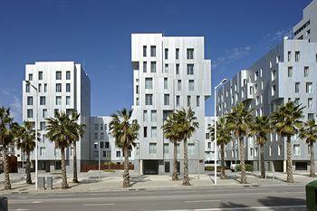 Whotells 22a Beach 1