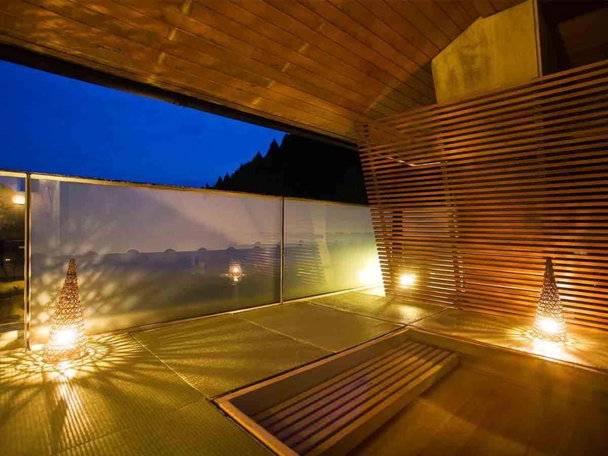 Kanazawayuwakuonsen Nihonryourisakaeya