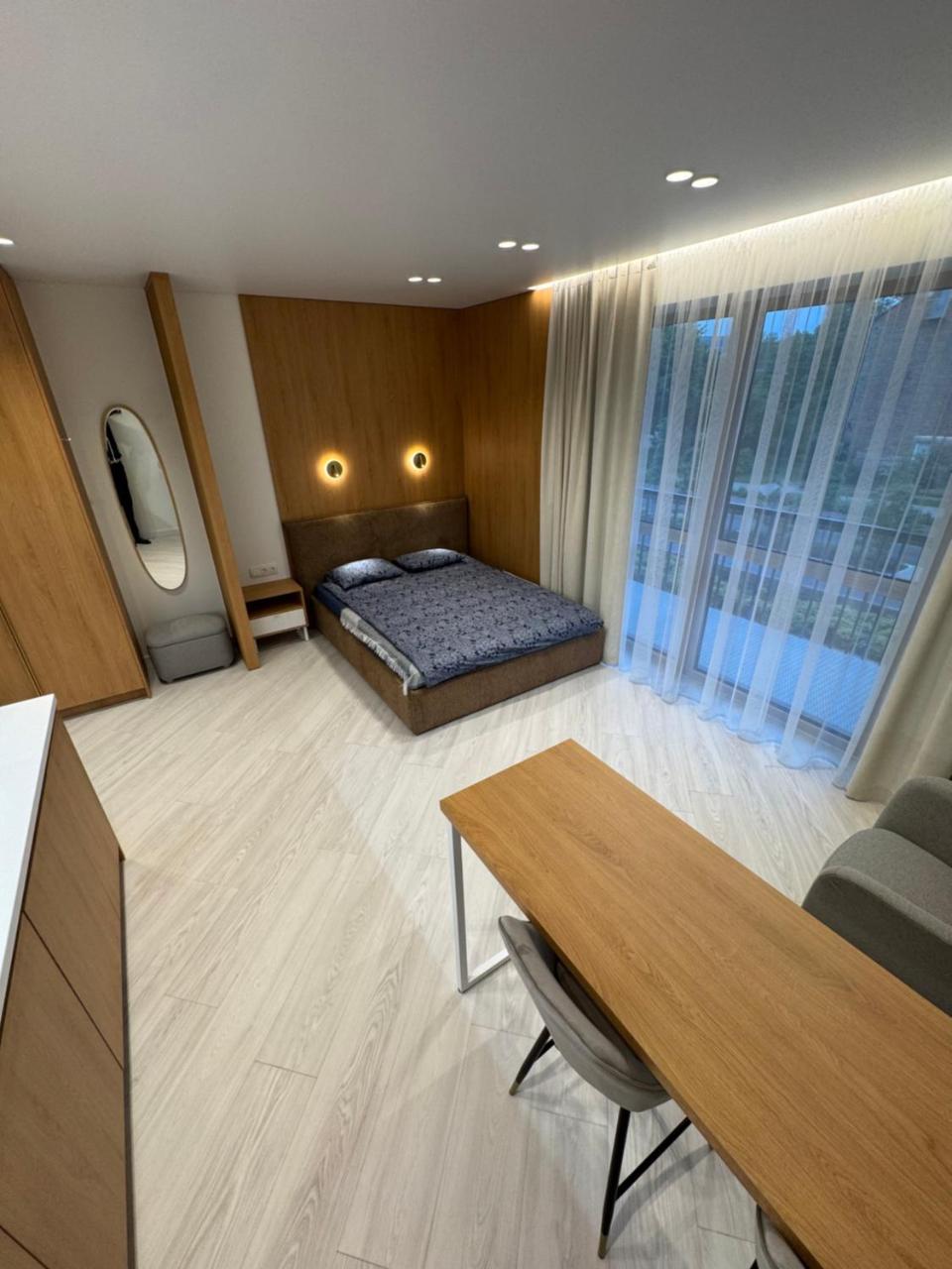 V4 Europa New Apartment 1