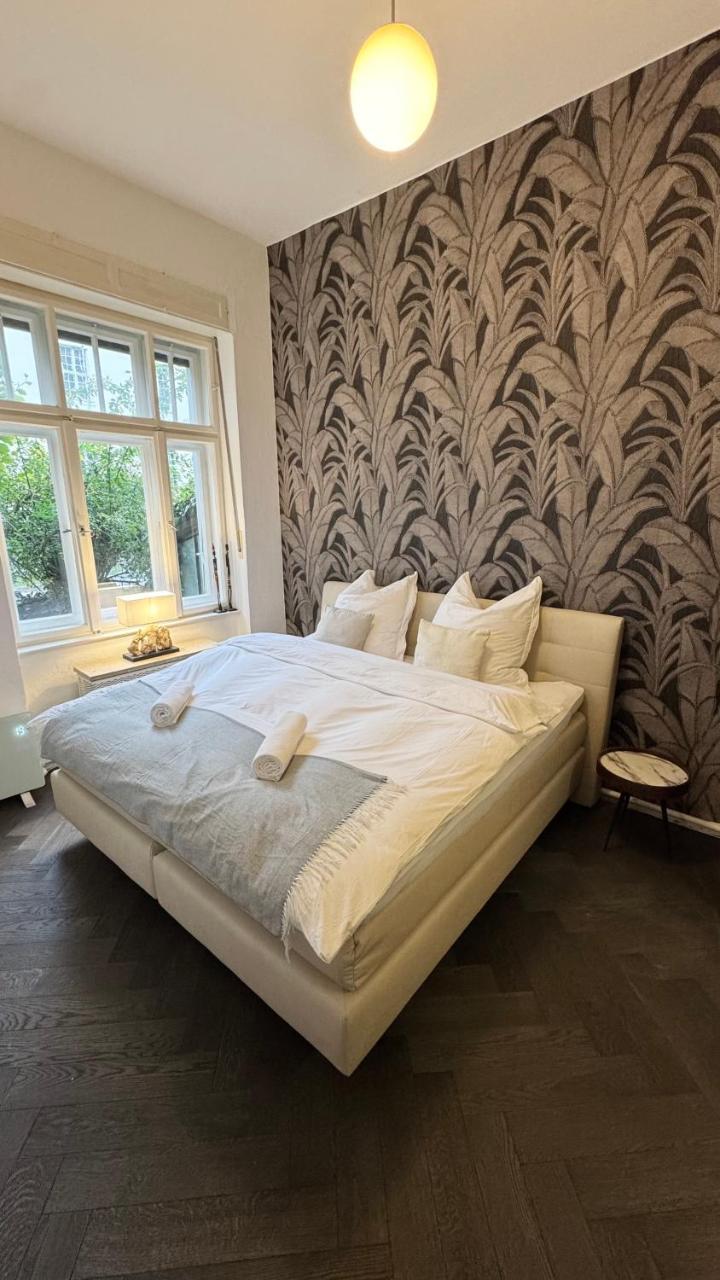 Luxusapartment Im Herzen Munchens Fur 1-4 Personen