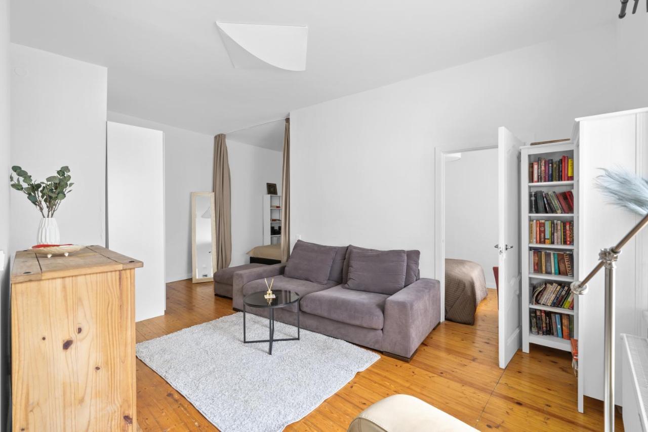 Cozy Appartment in the Heart of Old Town with Free Parking 2