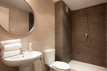 Nextdoor Cathedral Barcelona 1