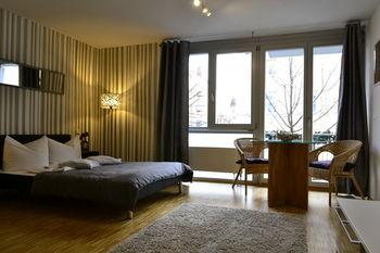 Sunnyside Apartments