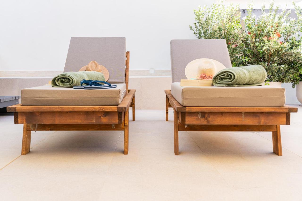 Nimar Luxury City Villa with Jacuzzi 1