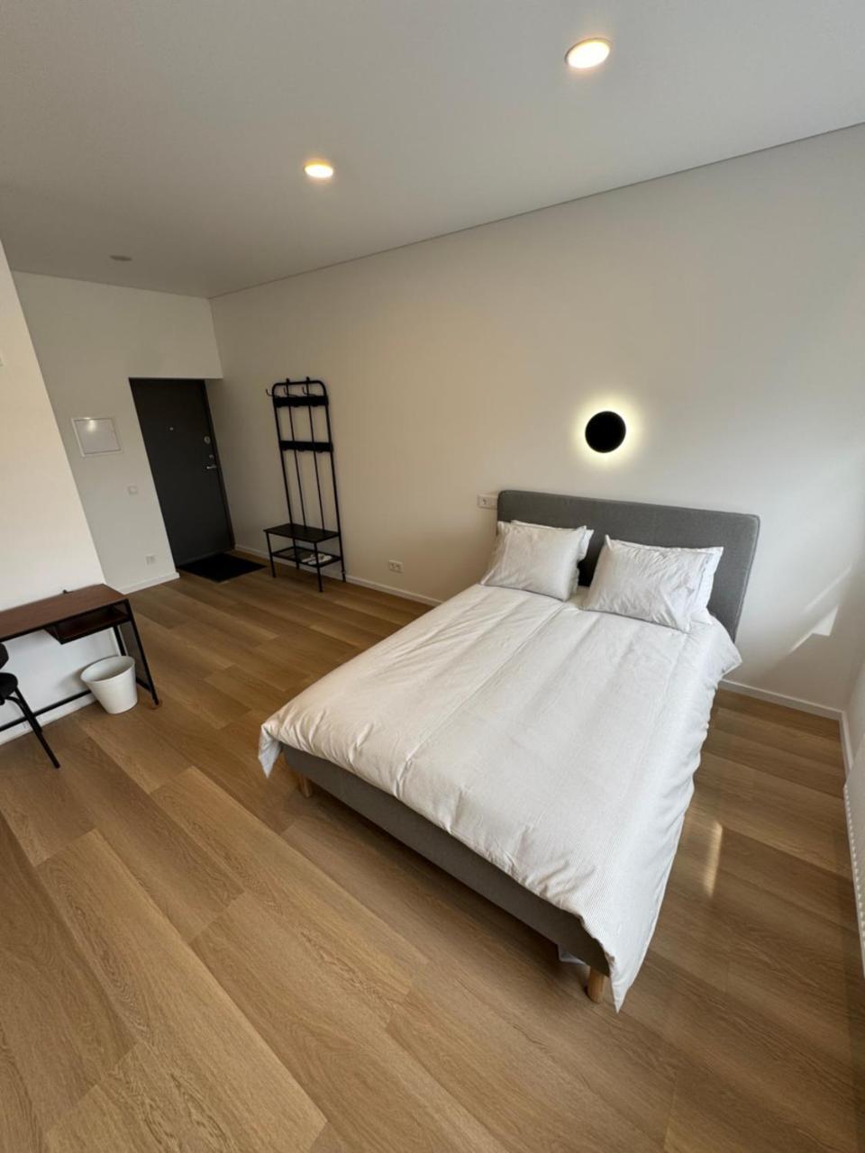 9 New Airport Apartment 2