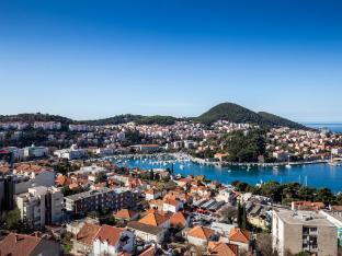 Apartment Brajkovic - One Bedroom Apartment with Loggia And Sea View 1