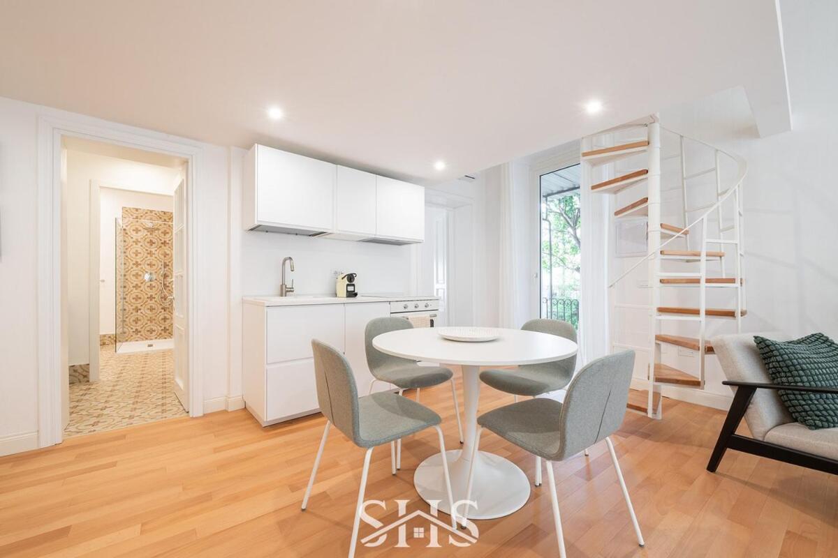 Domu Maria (Adults Only) 2