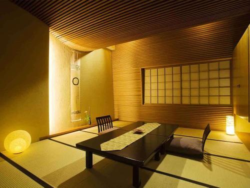 Kanazawayuwakuonsen Nihonryorisakaeya 2