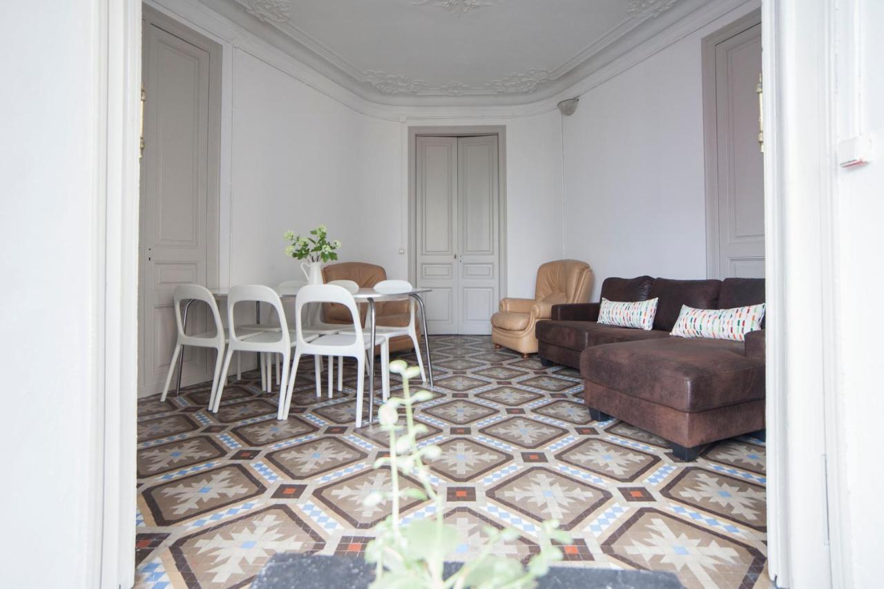 B21-Apartamento Modernista Para Grupos 1