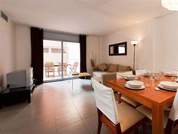 Dailyflats Sagrada Familia 1