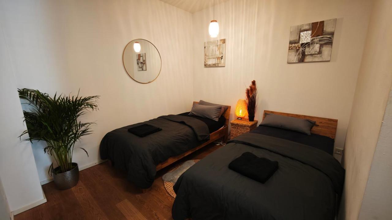 Ferienwohnung Am Hirschgarten - Zentral Gelegen 1