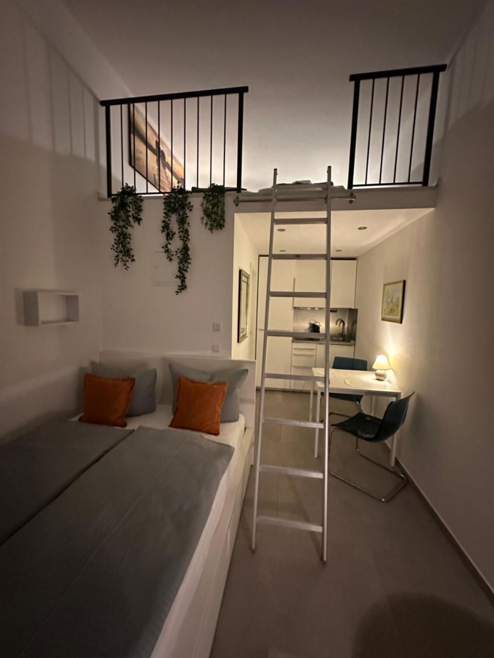 Estelada Boarding Houses - Bogenhausen