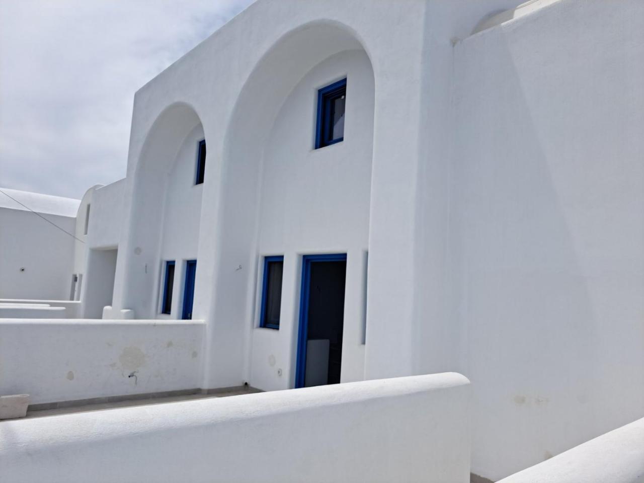 Santonight Luxury Villas 1