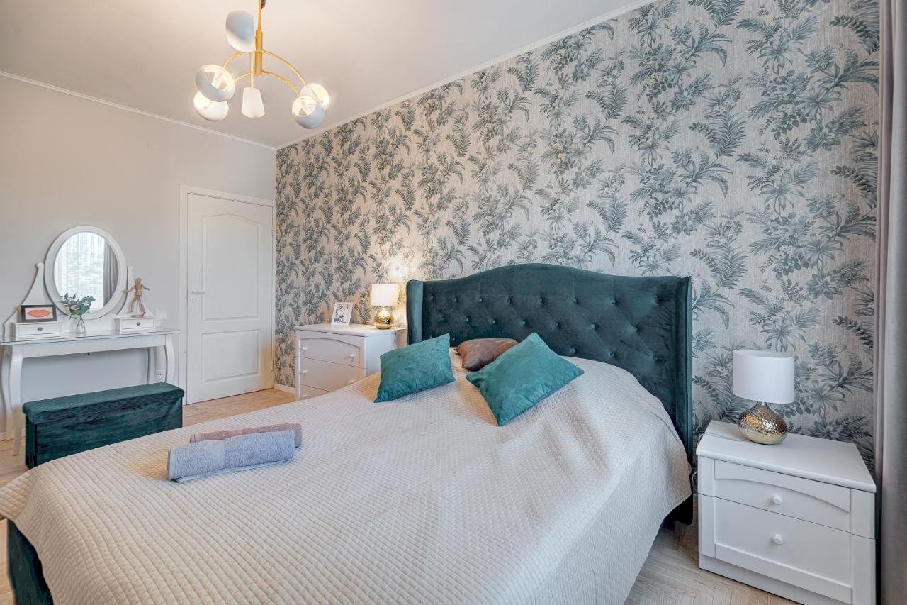 Luxcosy°7minotown°Spacy2roms°Freeprkng°Selfcheckin 1